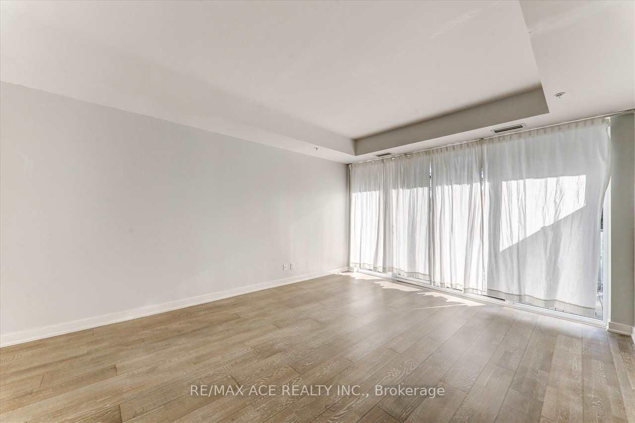 1 Bedroom Condo at 1960 Queens, Toronto For sale