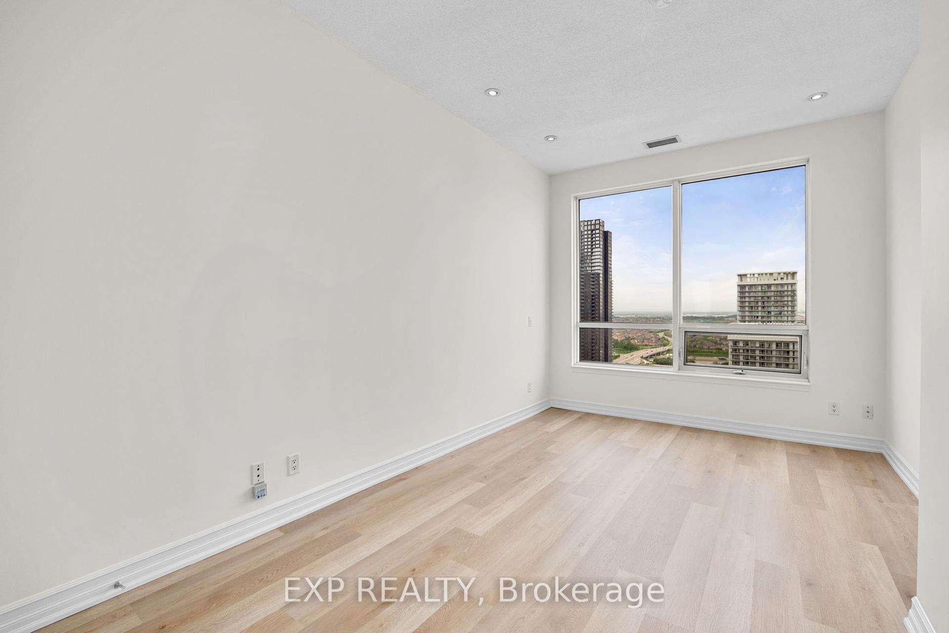 1 Bedroom Condo at 4090 Living Arts, Mississauga For sale