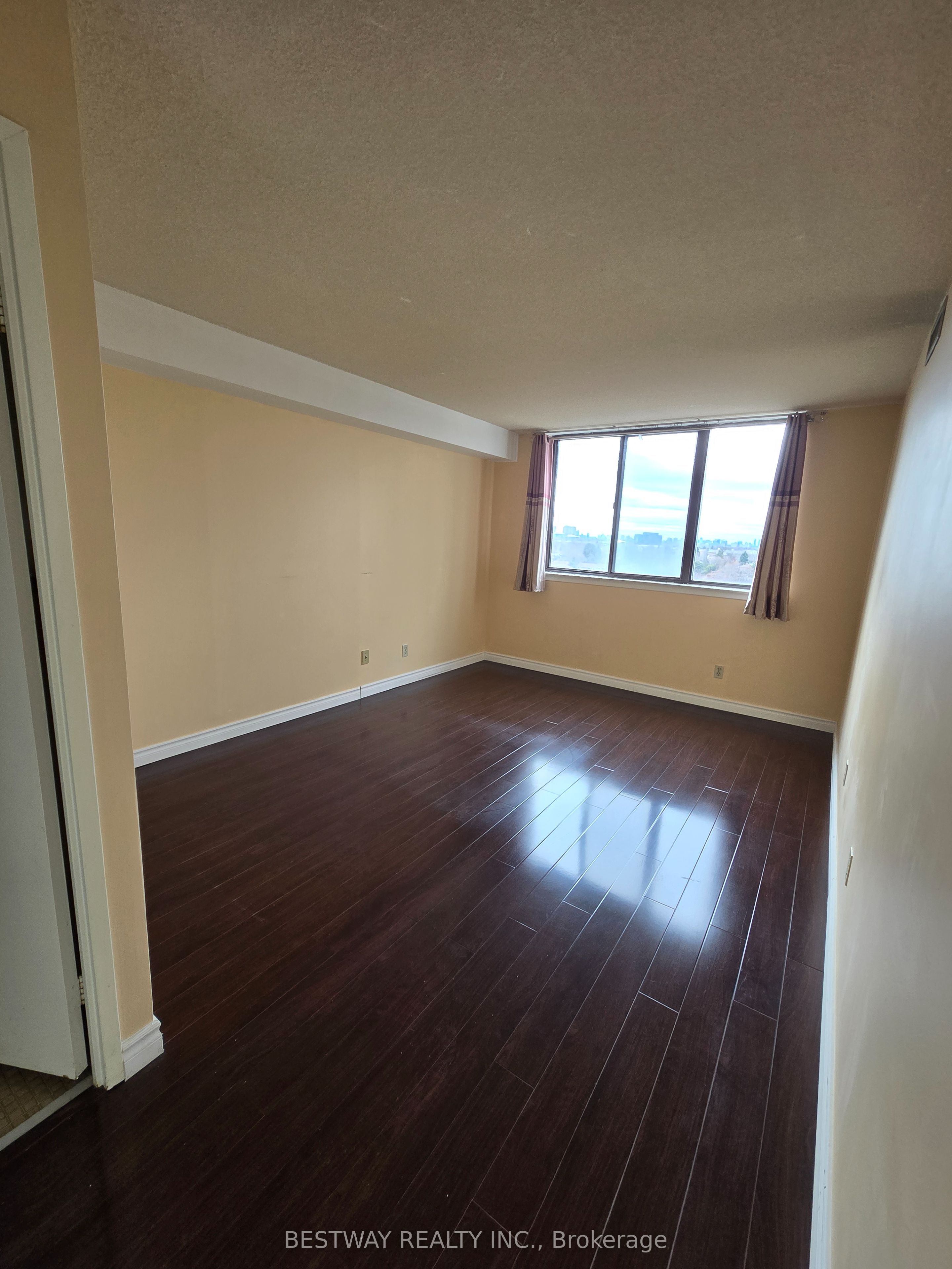 75 Bamburgh Circle, #928