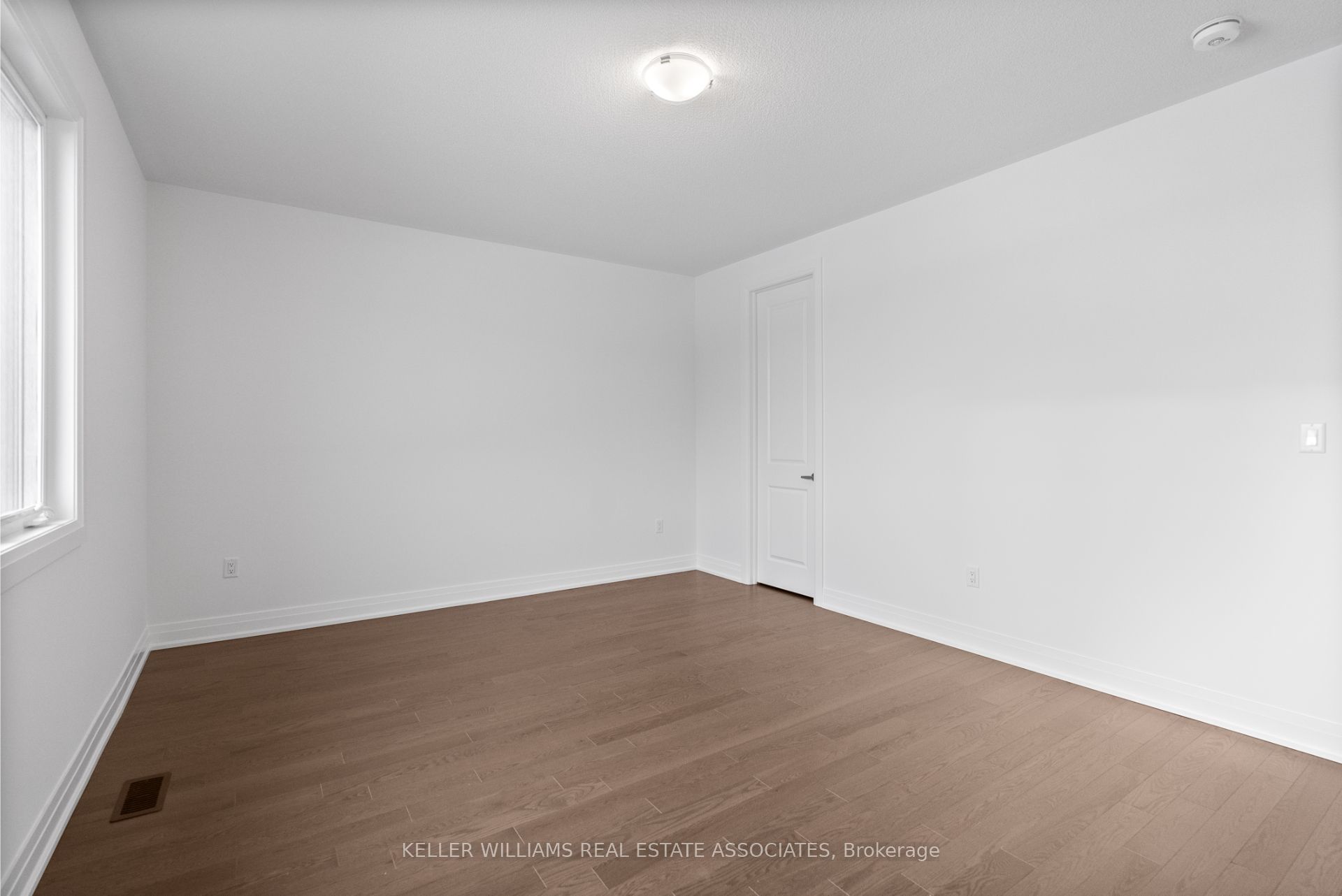 16 Aster Woods Drive