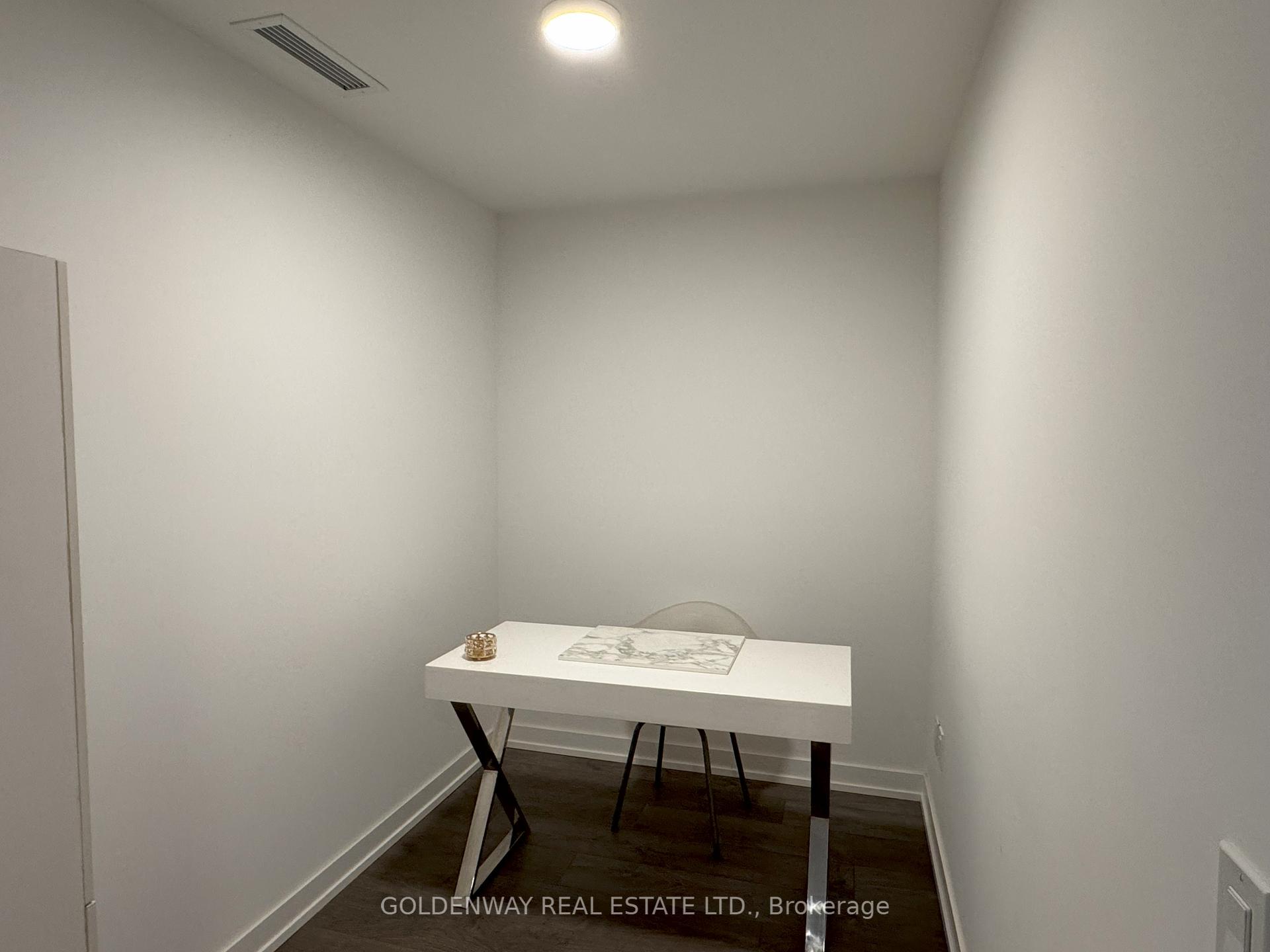 2 Bedrooms Condo at 150 Logan, Toronto For sale