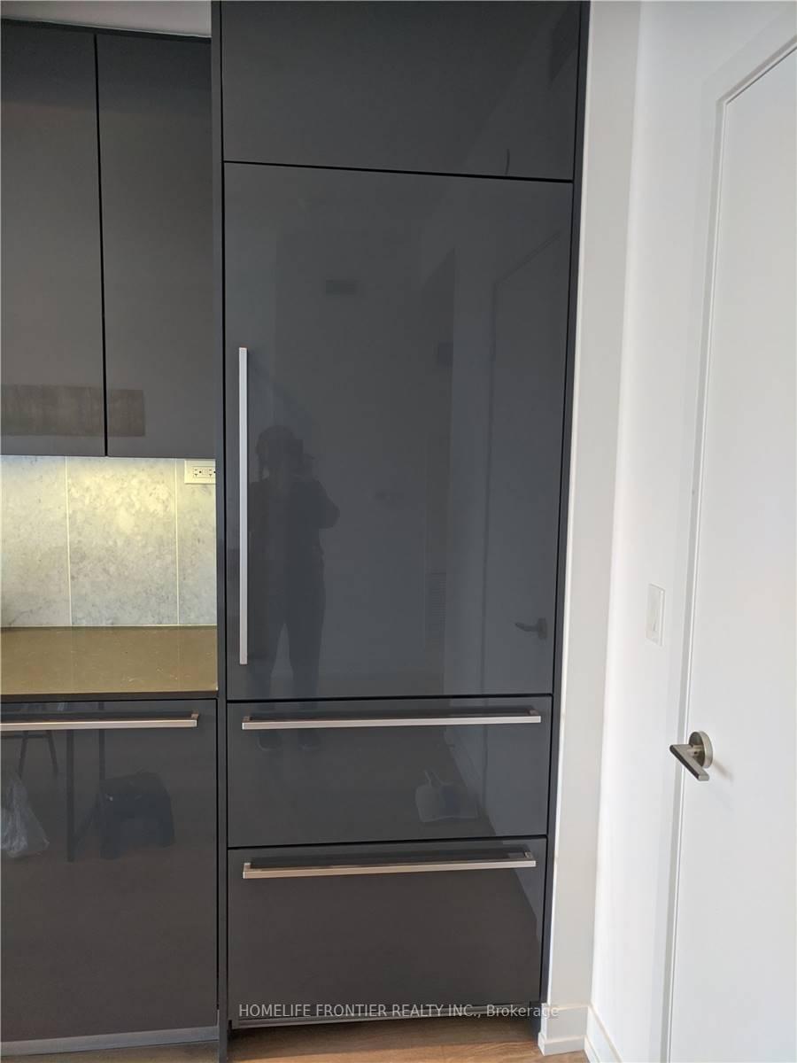 Condo at 117 McMahon, Toronto For sale