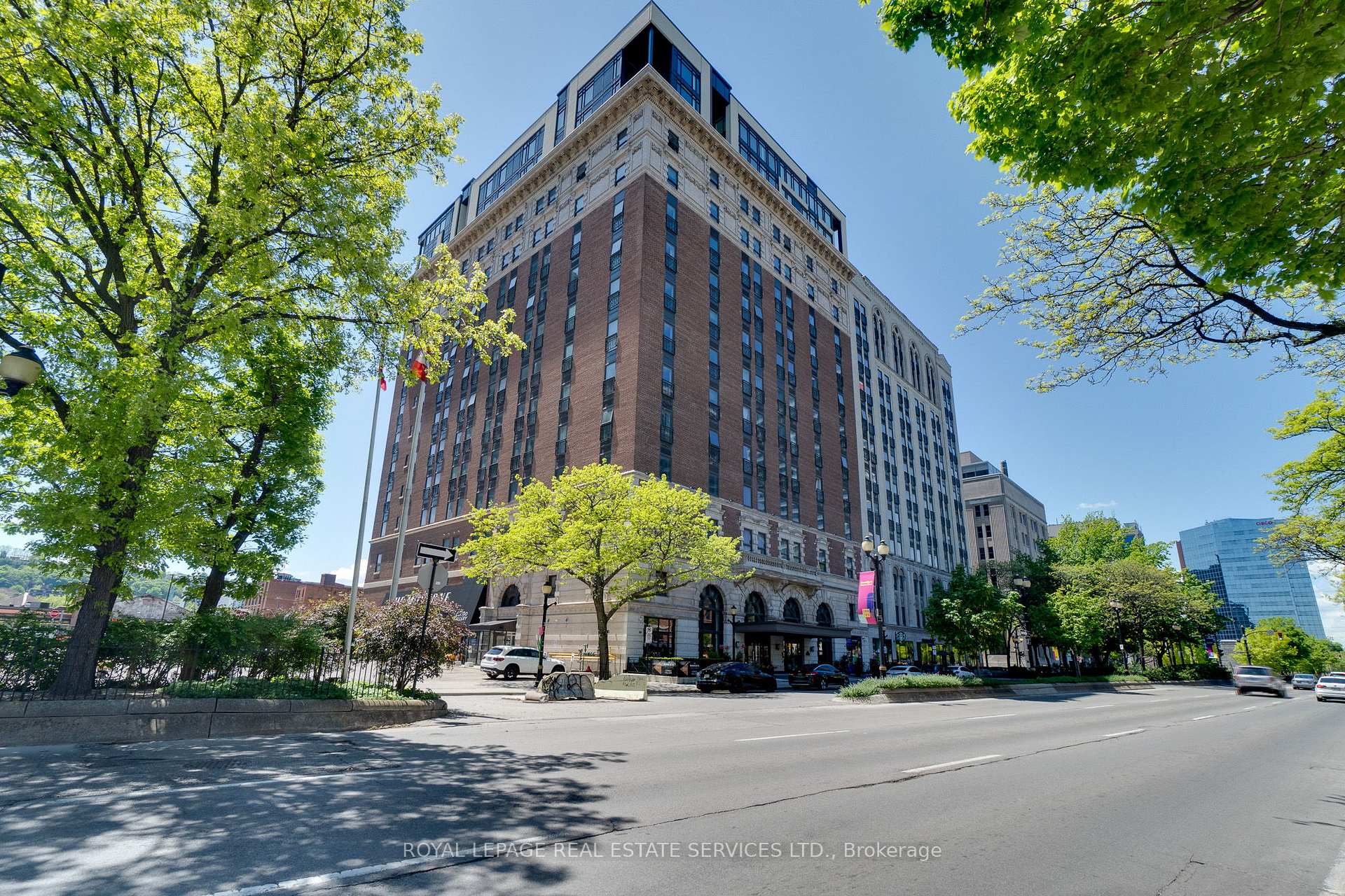 1 Bedroom Condo at 112 King, Hamilton For sale