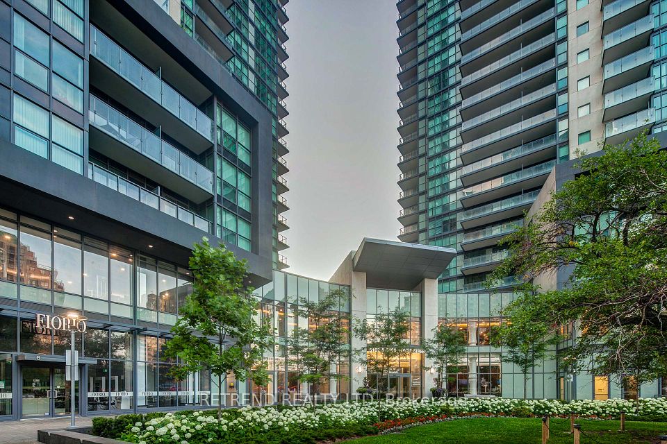 5168 yonge Street