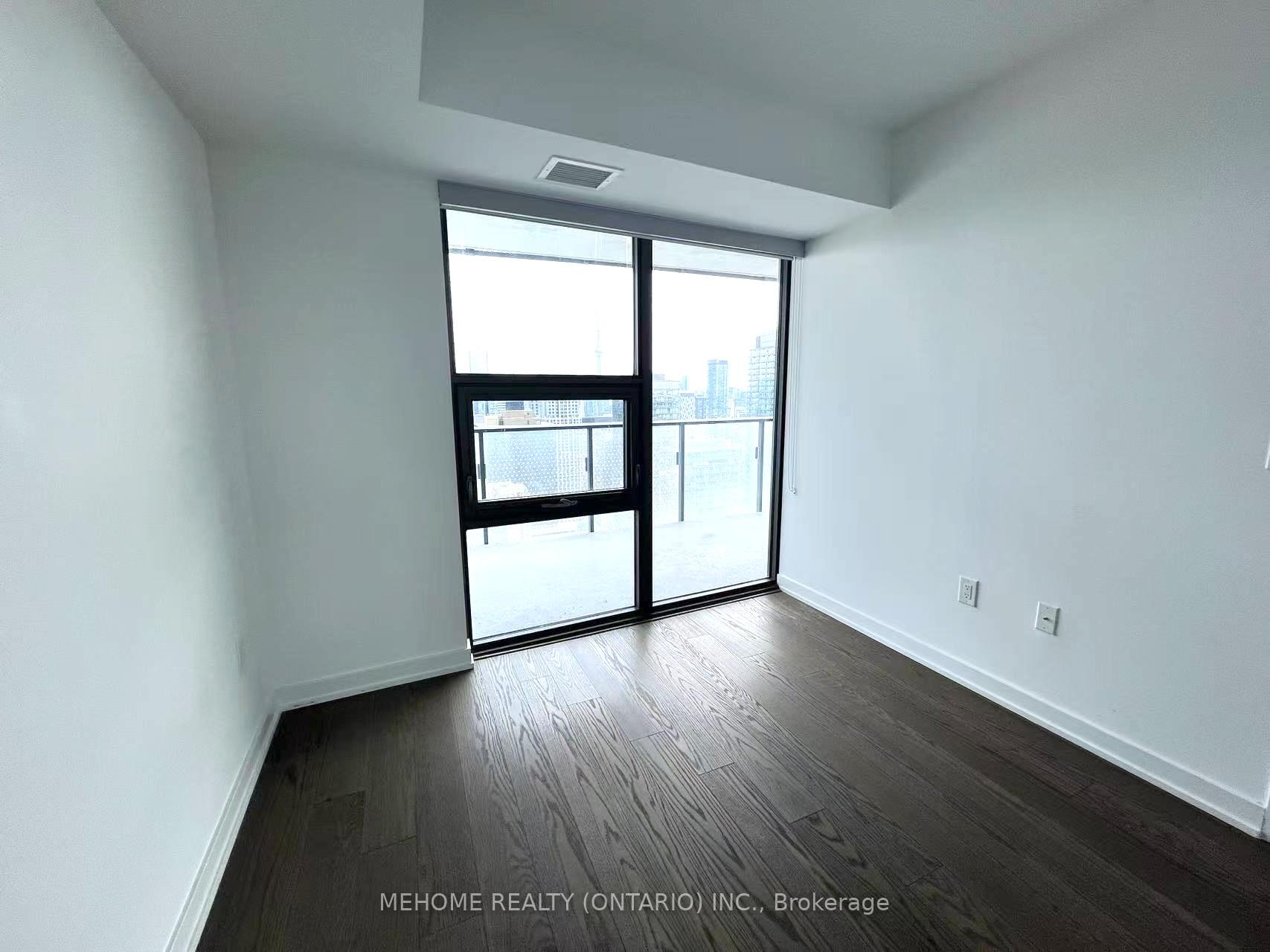 2 Bedrooms Condo at 11 Wellesley St, Toronto For sale