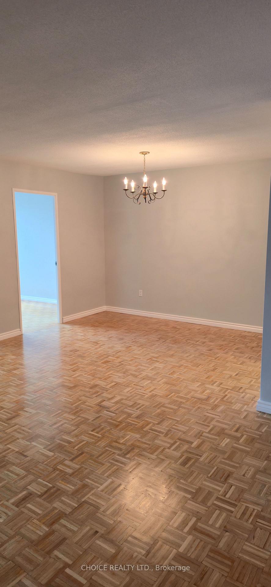 2 Bedrooms Condo at 714 The West Mall, Toronto For sale