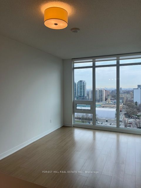 320 Tweedsmuir Avenue, #1501