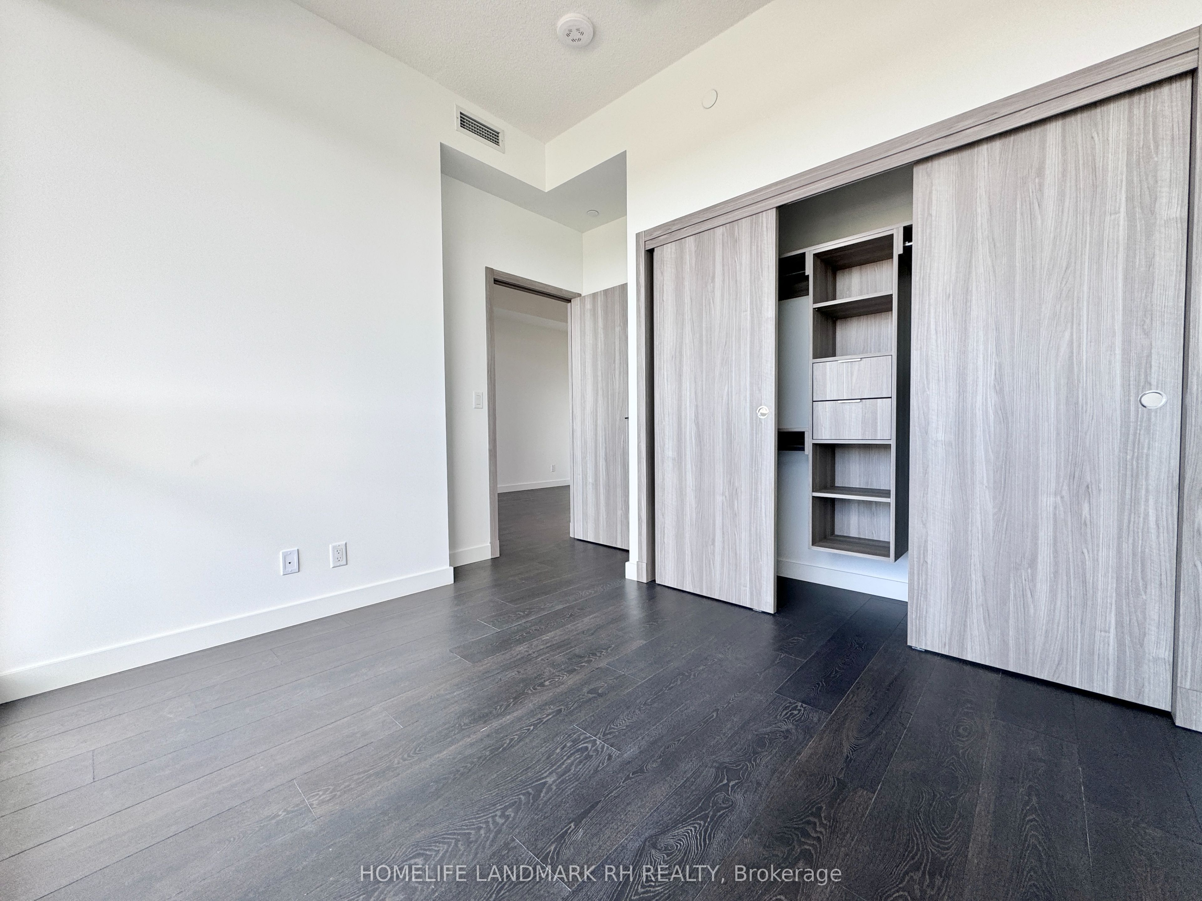 27 McMahon Drive, #610