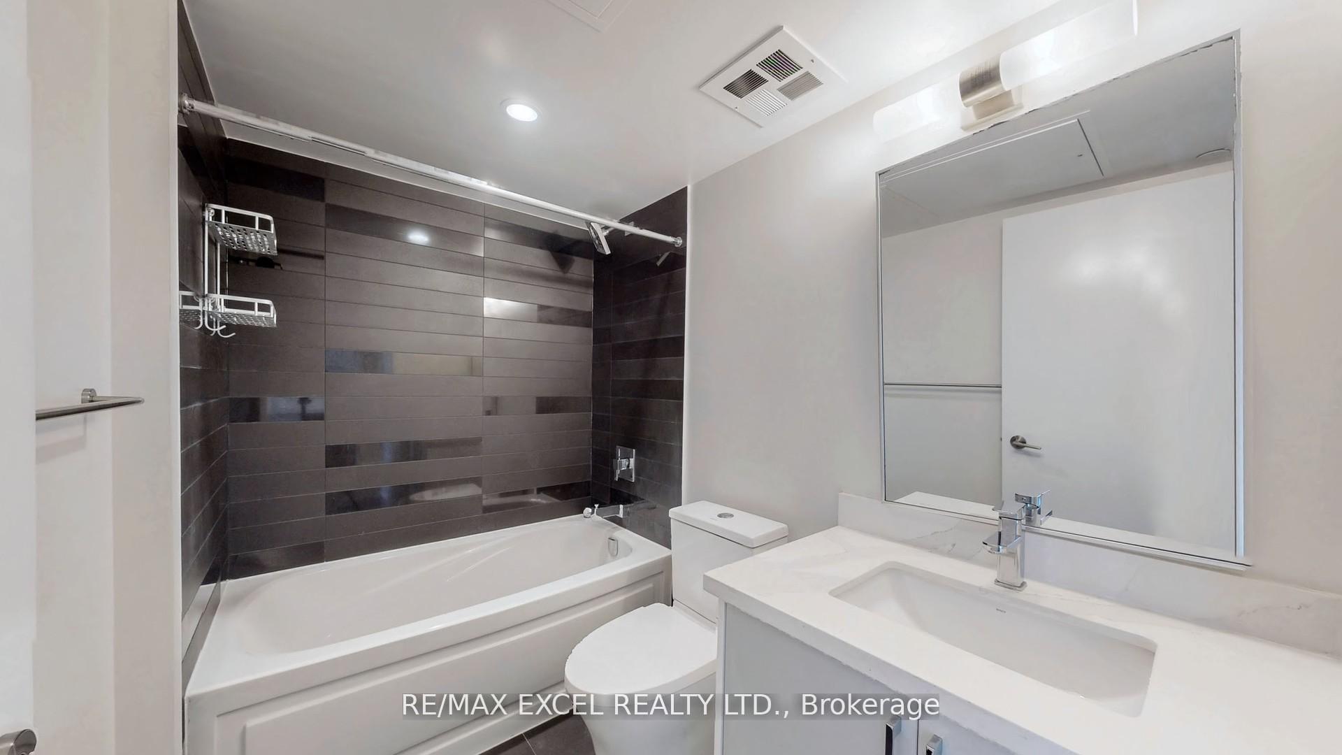 2 Bedrooms Condo at 87 Peter, Toronto For sale