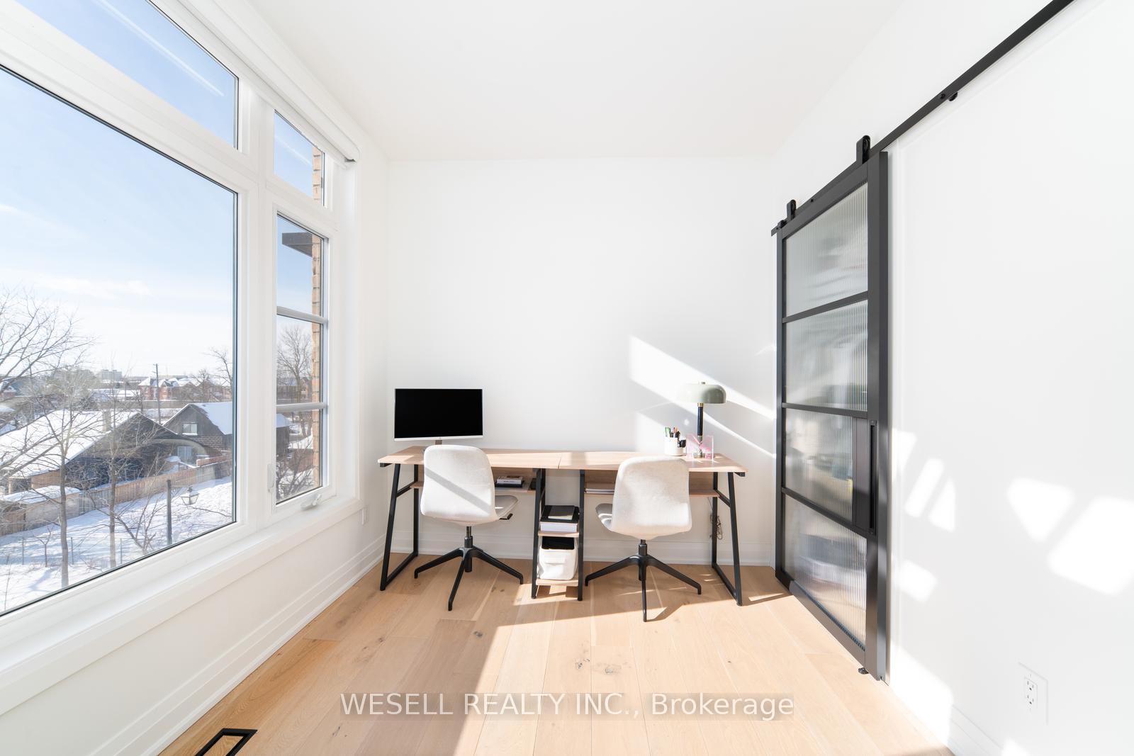 2 Bedrooms Condo at 8167 Kipling,  Vaughan For sale