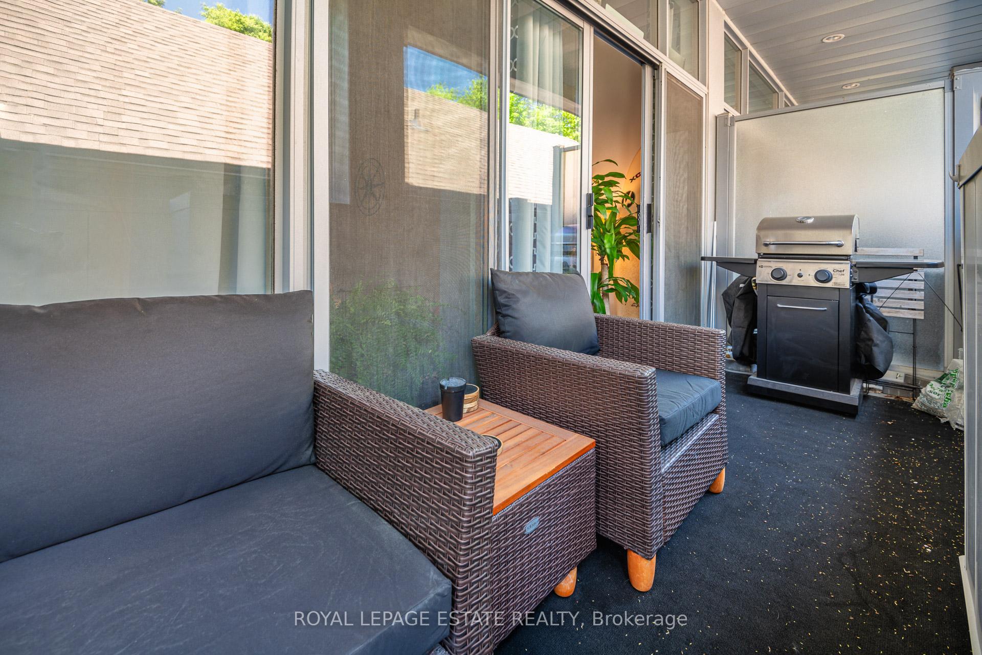 1 Bedroom Condo at 952 Kingston, Toronto For sale