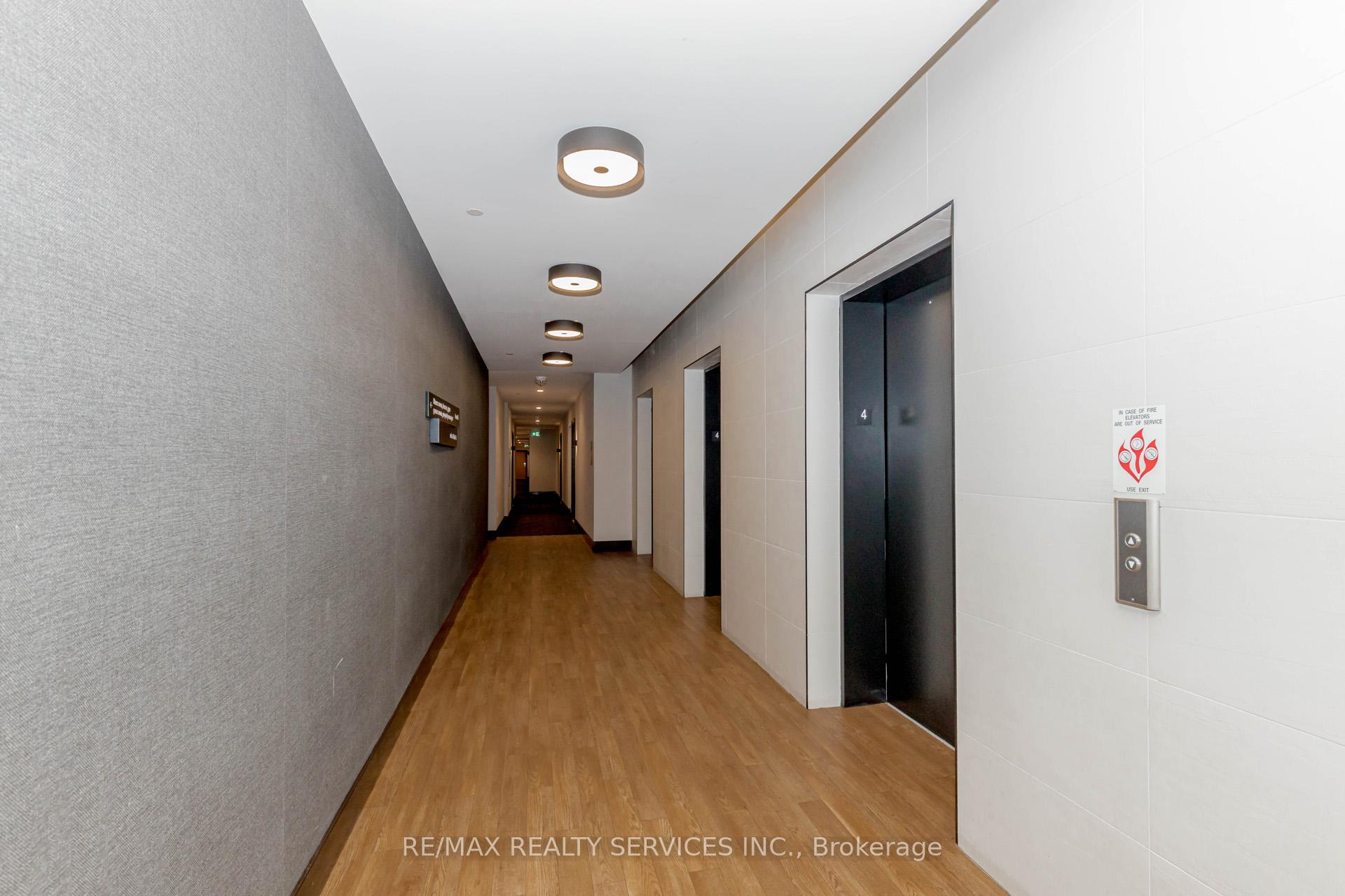 2 Bedrooms Condo at 2520 Eglington,  Mississauga For sale