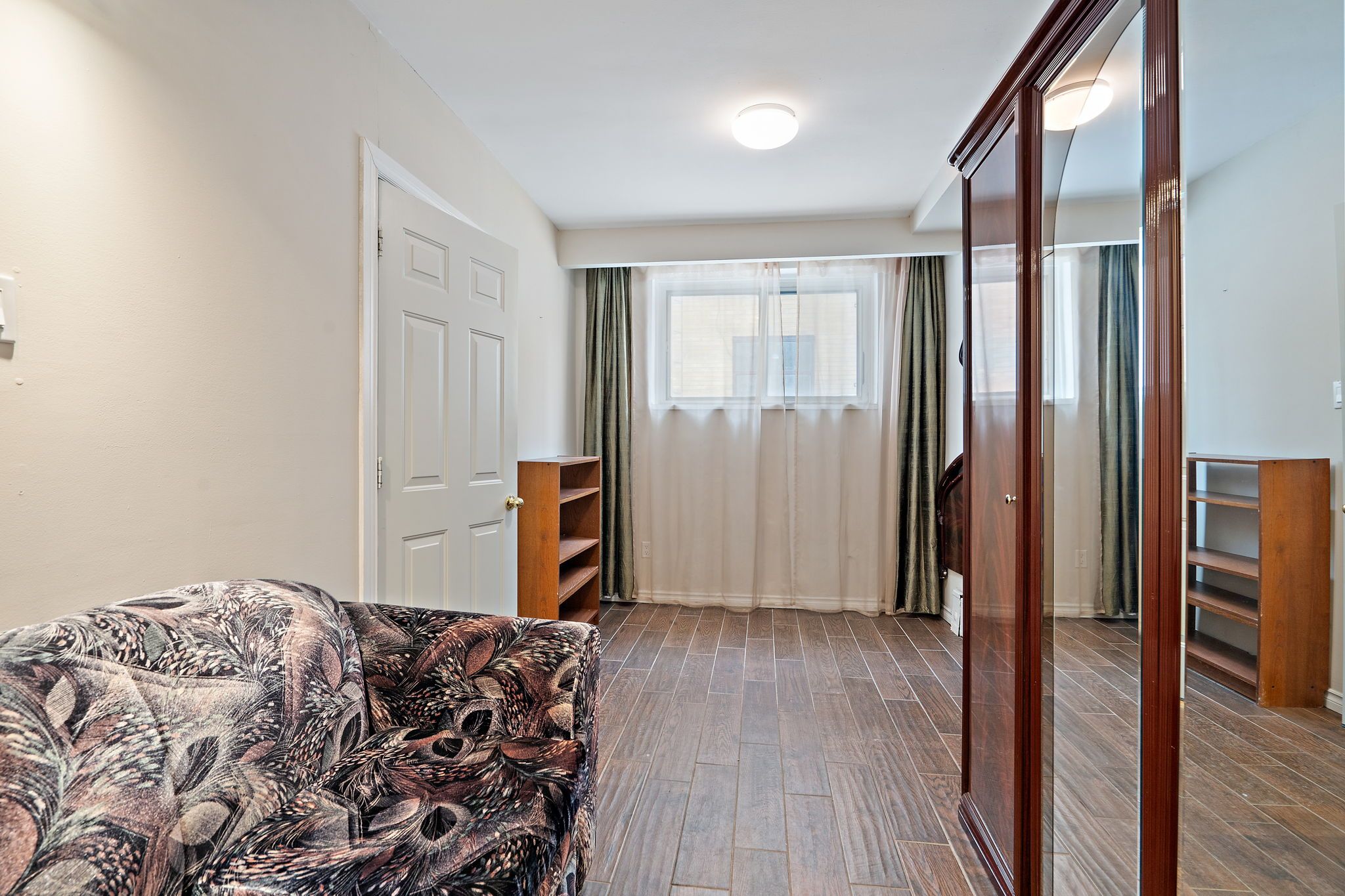 58 Garthdale Court W