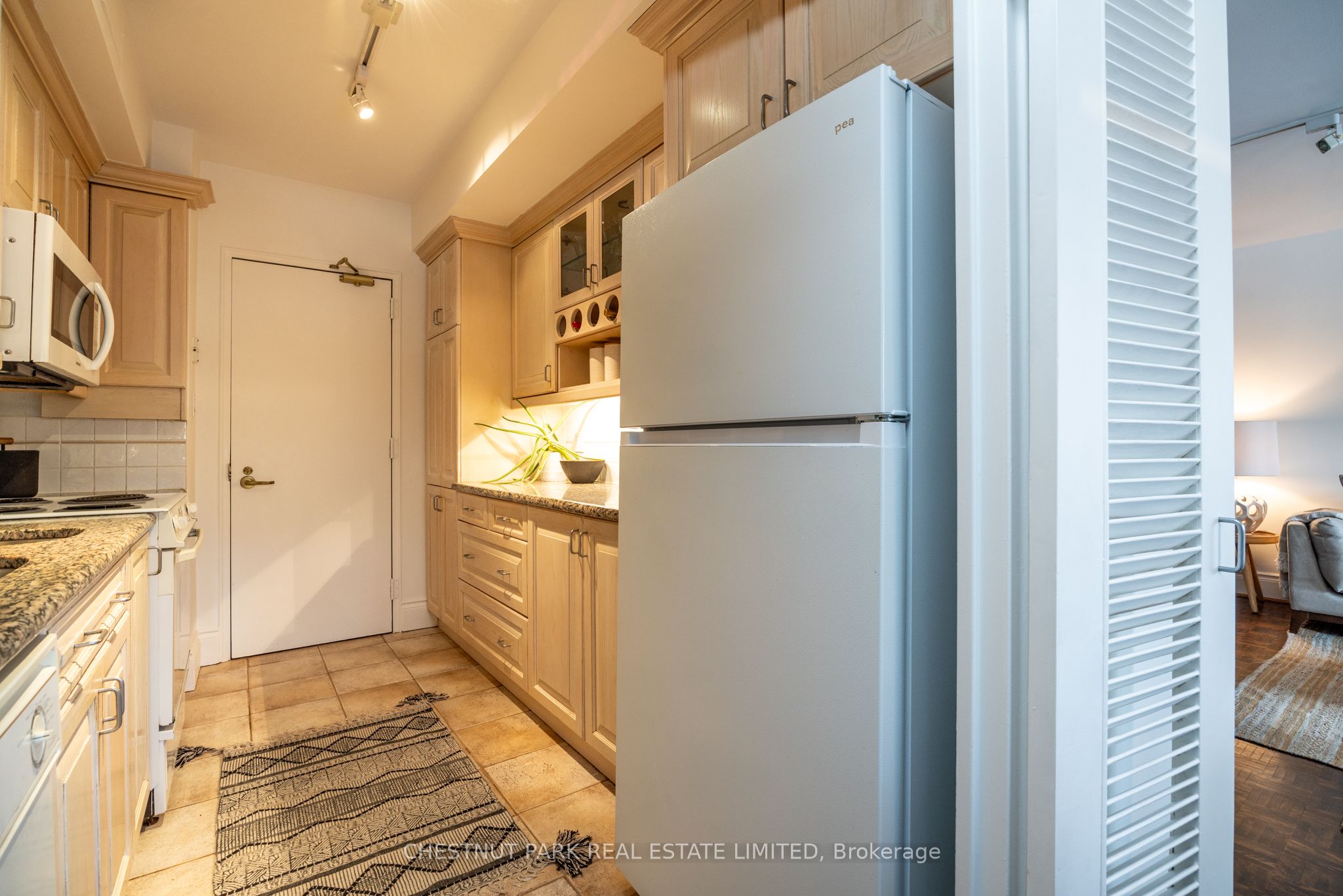21 Dale Avenue, #704