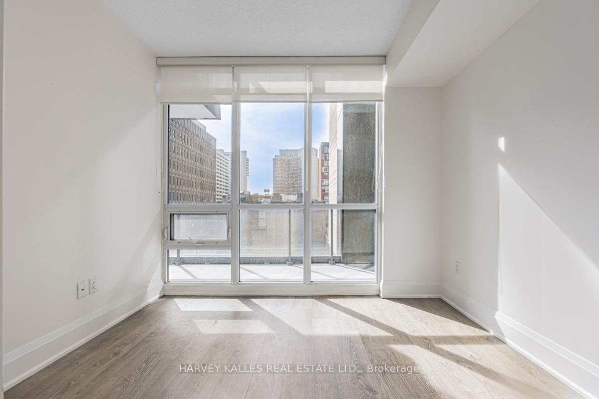 30 Roehampton Avenue 413