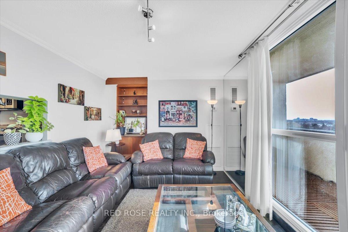 3 Bedrooms Condo at 3303 Don Mills,  Toronto For sale