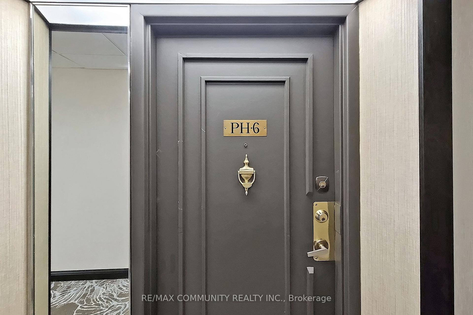 2 Bedrooms Condo at 2330 Bridletowne, Toronto For sale