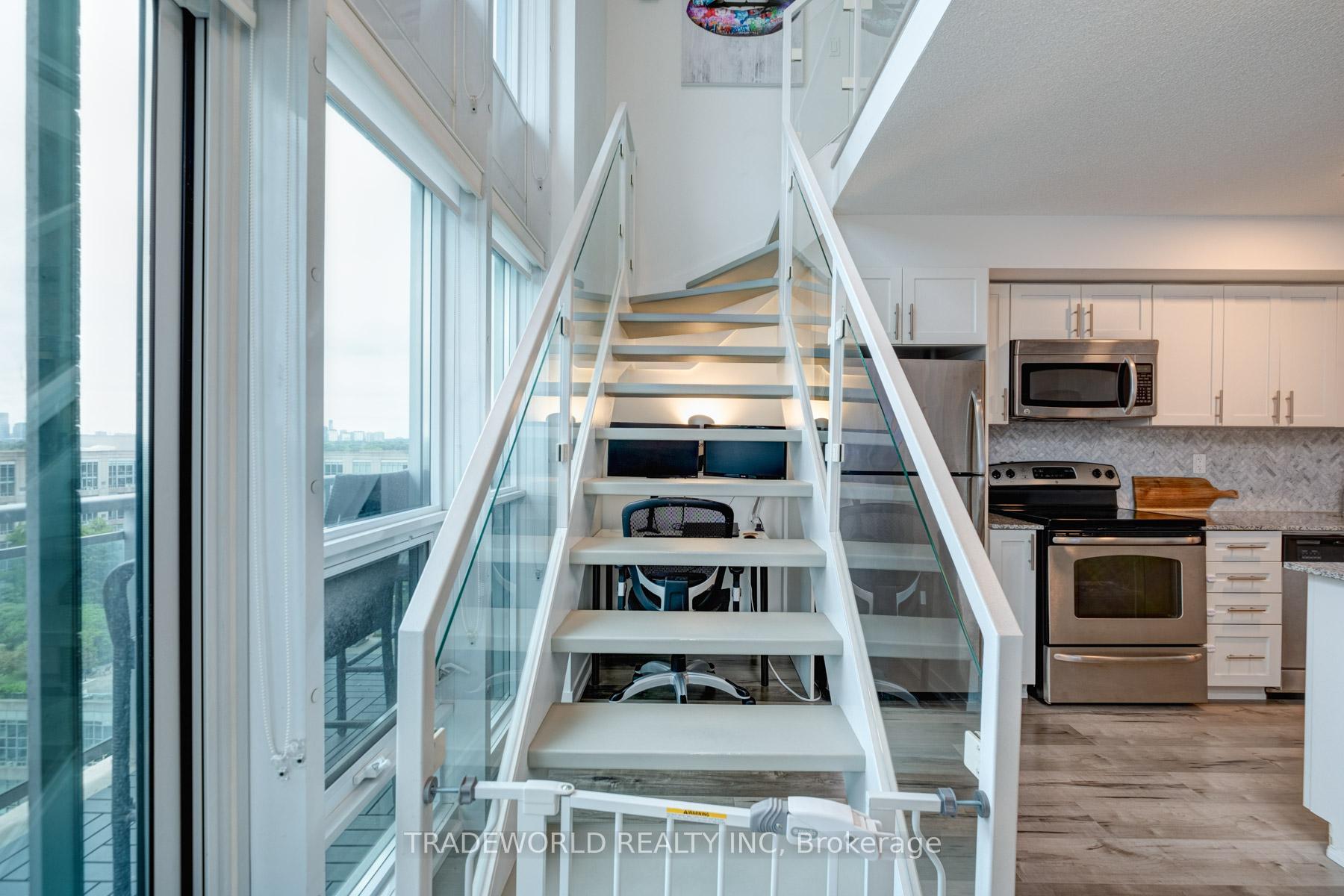 2 Bedrooms Condo at 155 Legion, Toronto For sale