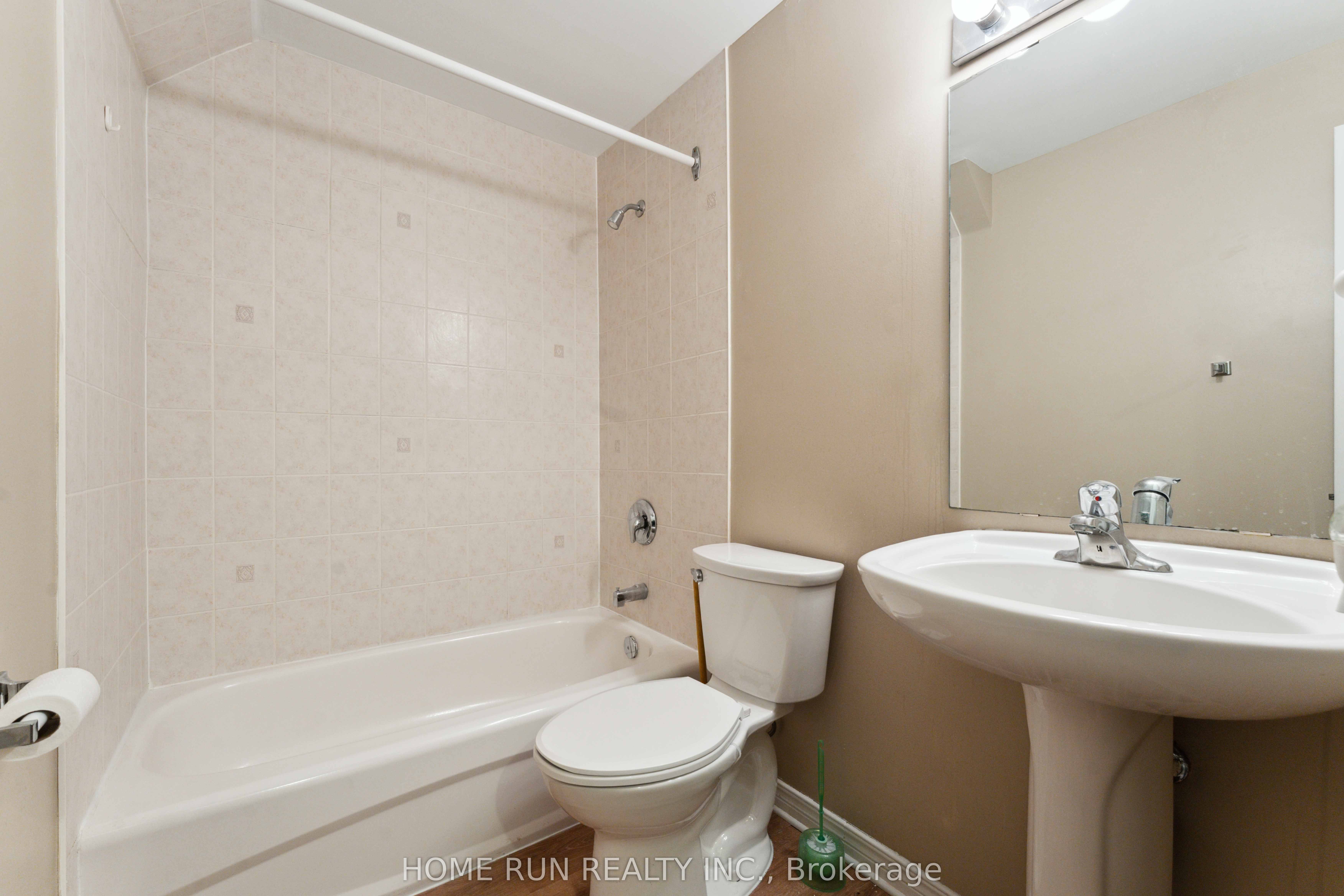 150 York Street, #2A