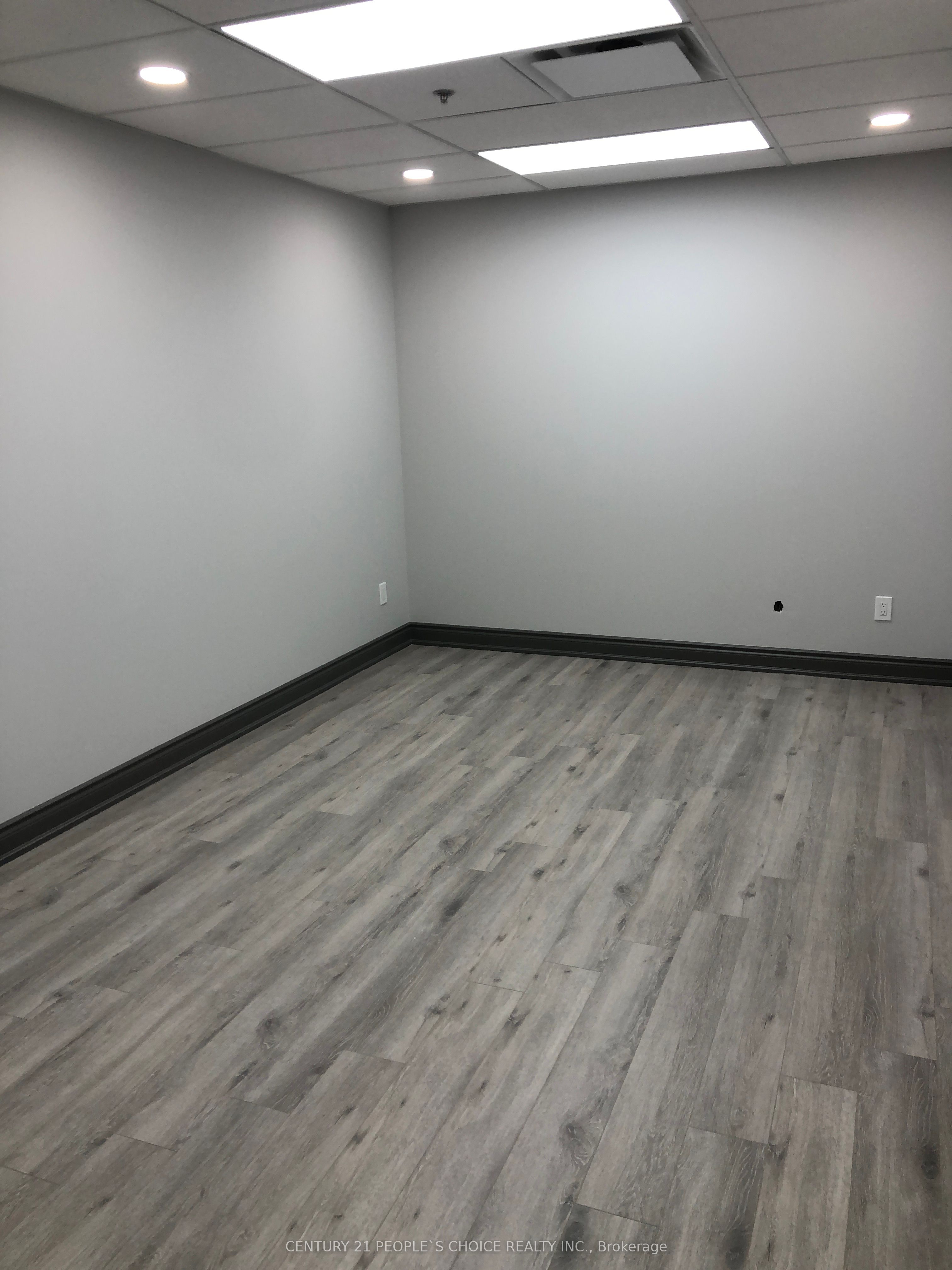 127 Westmore Drive E, #113 # Room 1
