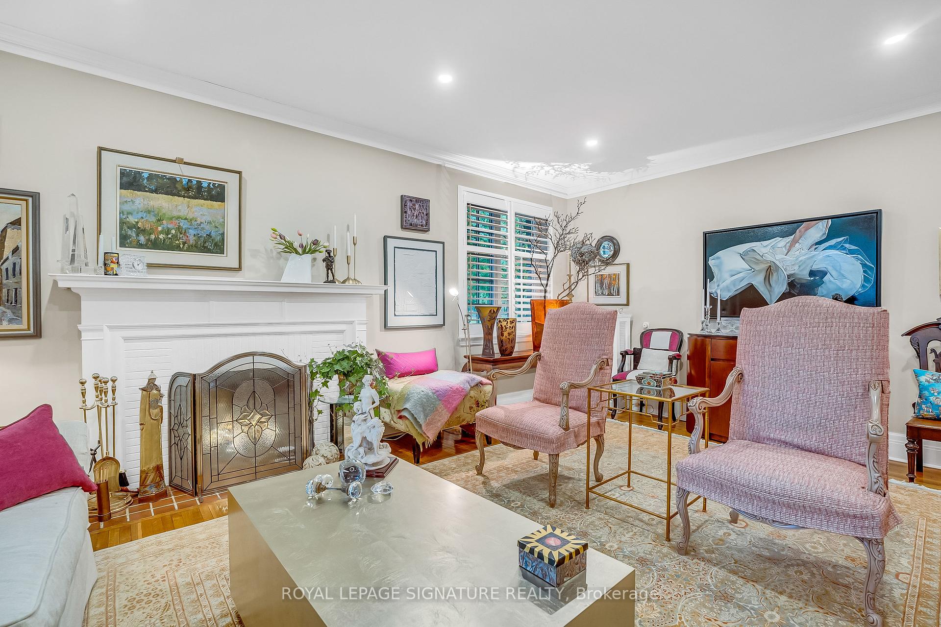 2 Bedrooms Co-op at 150 St Clair, Toronto For sale