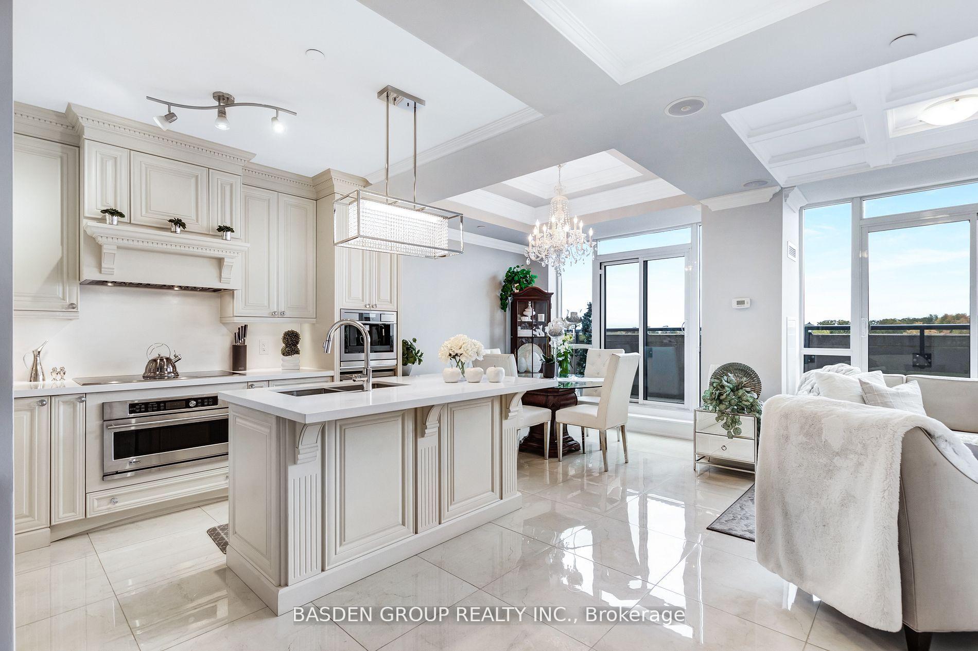 4 Bedrooms Condo at 4700 Highway 7, Vaughan For sale