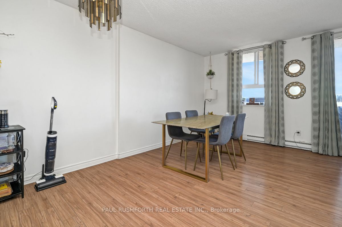 #1504 - 2000 Jasmine Crescent, BeaconHillNorthSouthandArea, ON K1B 3R9