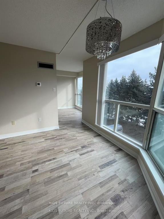 2 Bedrooms Condo at 2177 Burnhamthorpe,  Mississauga For sale