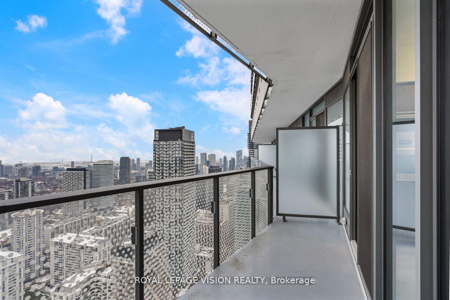 Condo at 11 Wellesley, Toronto For sale