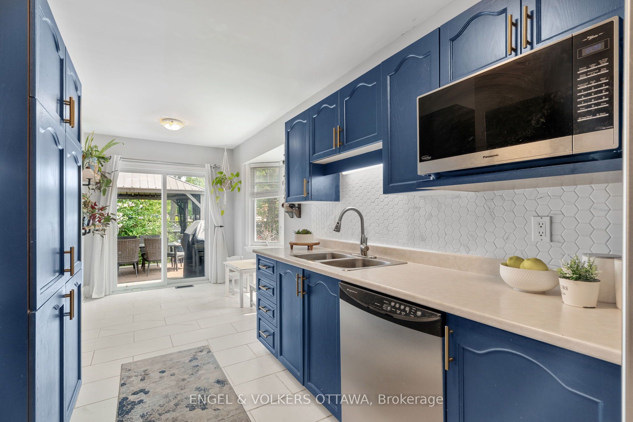92 Markland Crescent