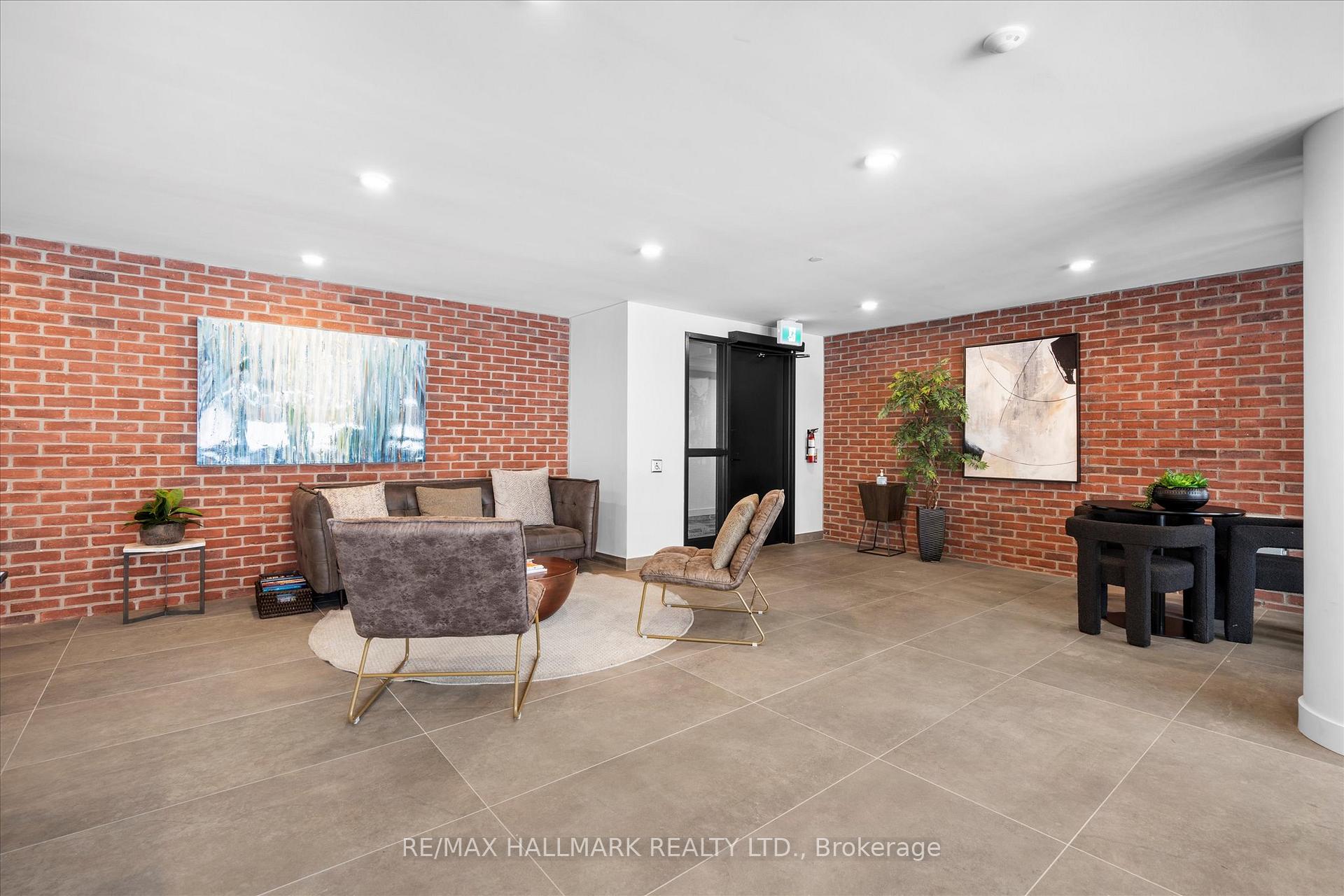 2 Bedrooms Condo at 2799 Kingston, Toronto For sale
