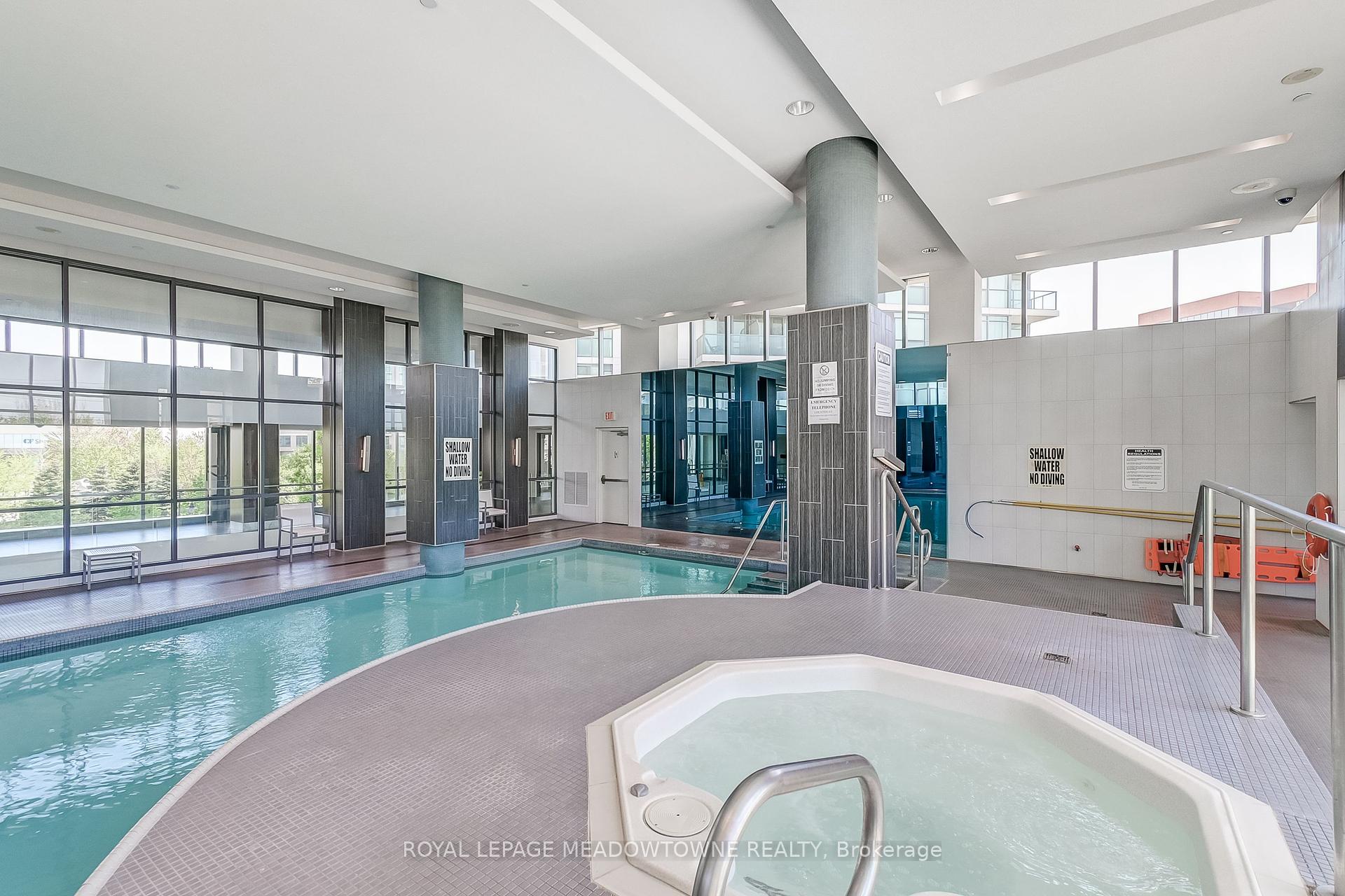 2 Bedrooms Condo at 225 Sherway Gardens, Toronto For sale