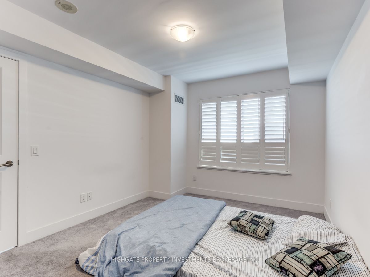 1215 Bayly Street, #1306