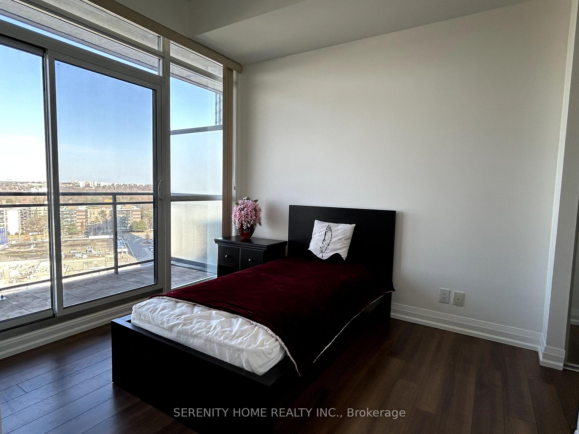 3 Bedrooms Condo at 85 The Donway,  Toronto For sale