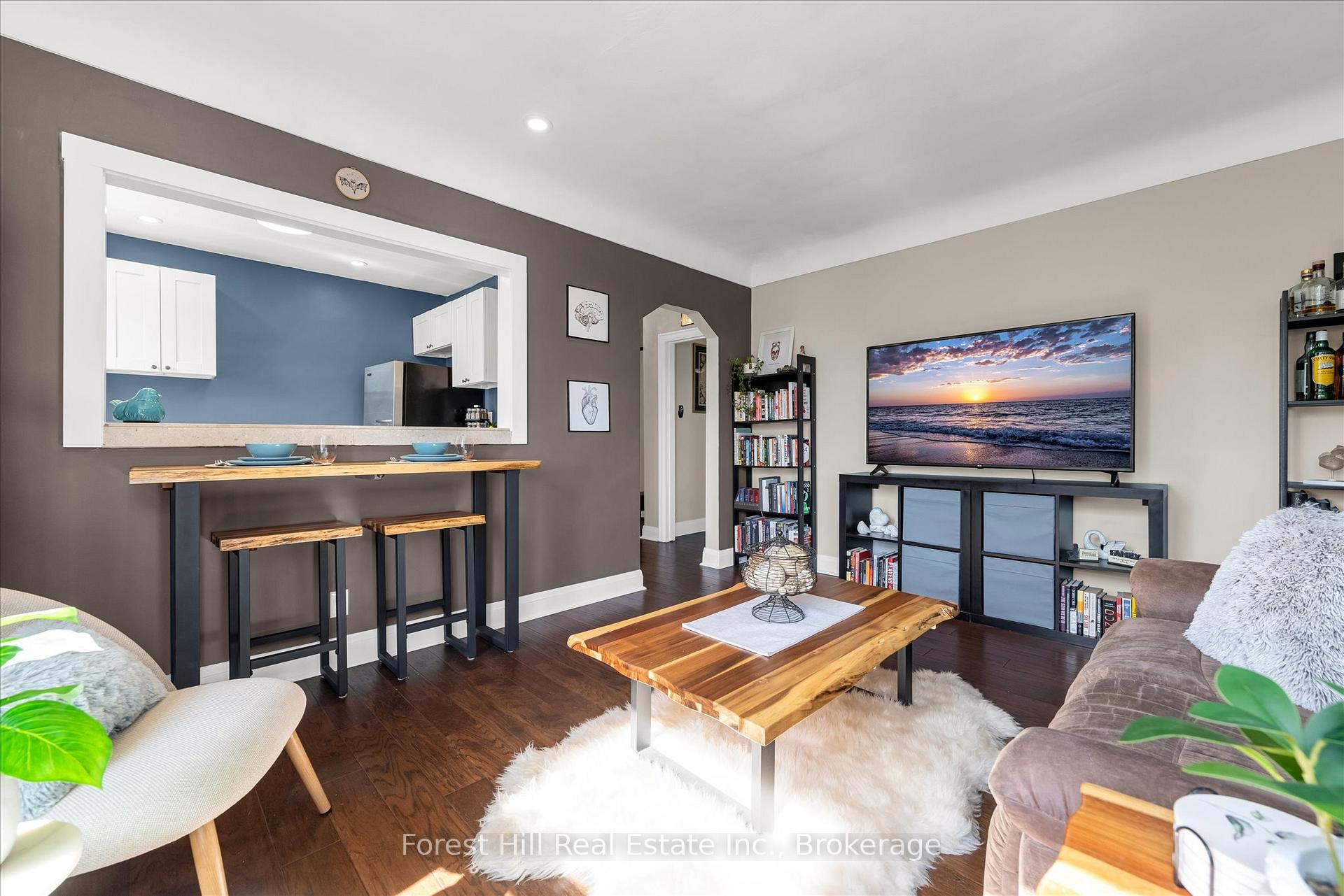 1 Bedroom Co-op at 2 Stroud, Hamilton For sale
