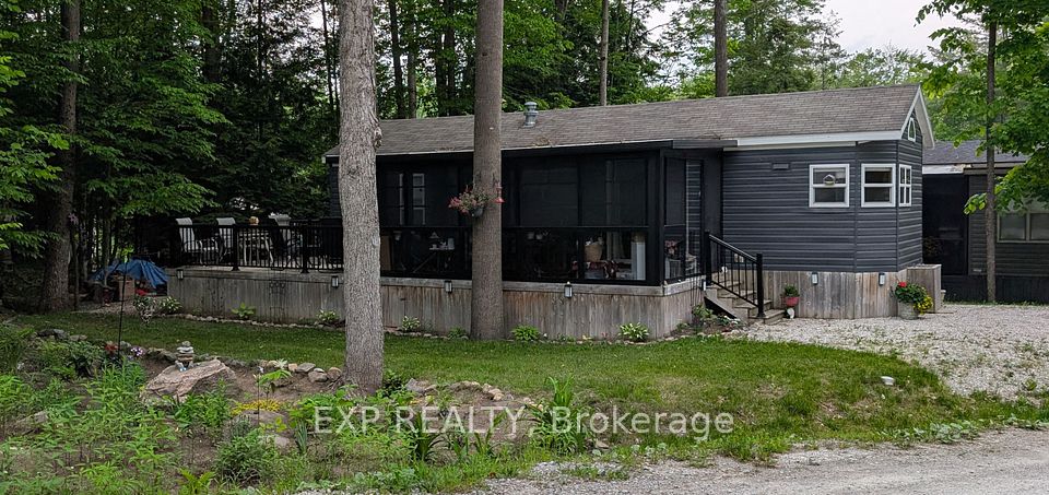 1082 Shamrock Marina
