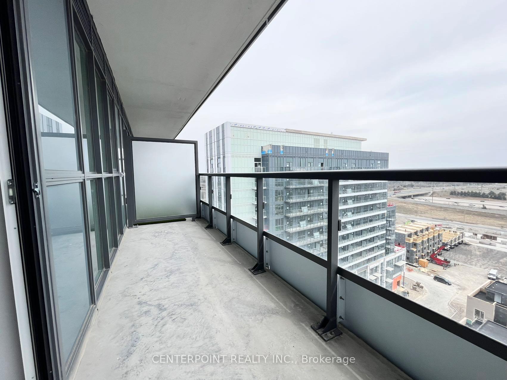 2 Bedrooms Condo at 38 Honeycrisp,  Vaughan For sale
