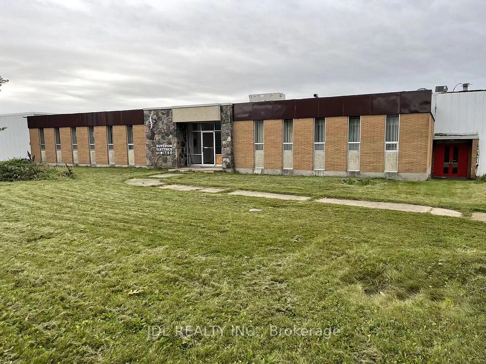 950 Mackay