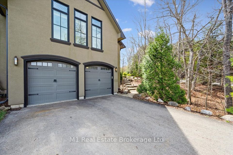 13569 Dublin Line, Halton Hills, ON L7J 2L7