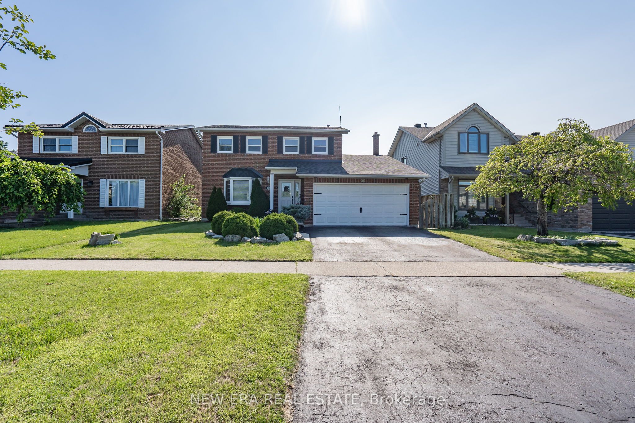 674 Laurier Avenue, Milton, ON L9T 4R5