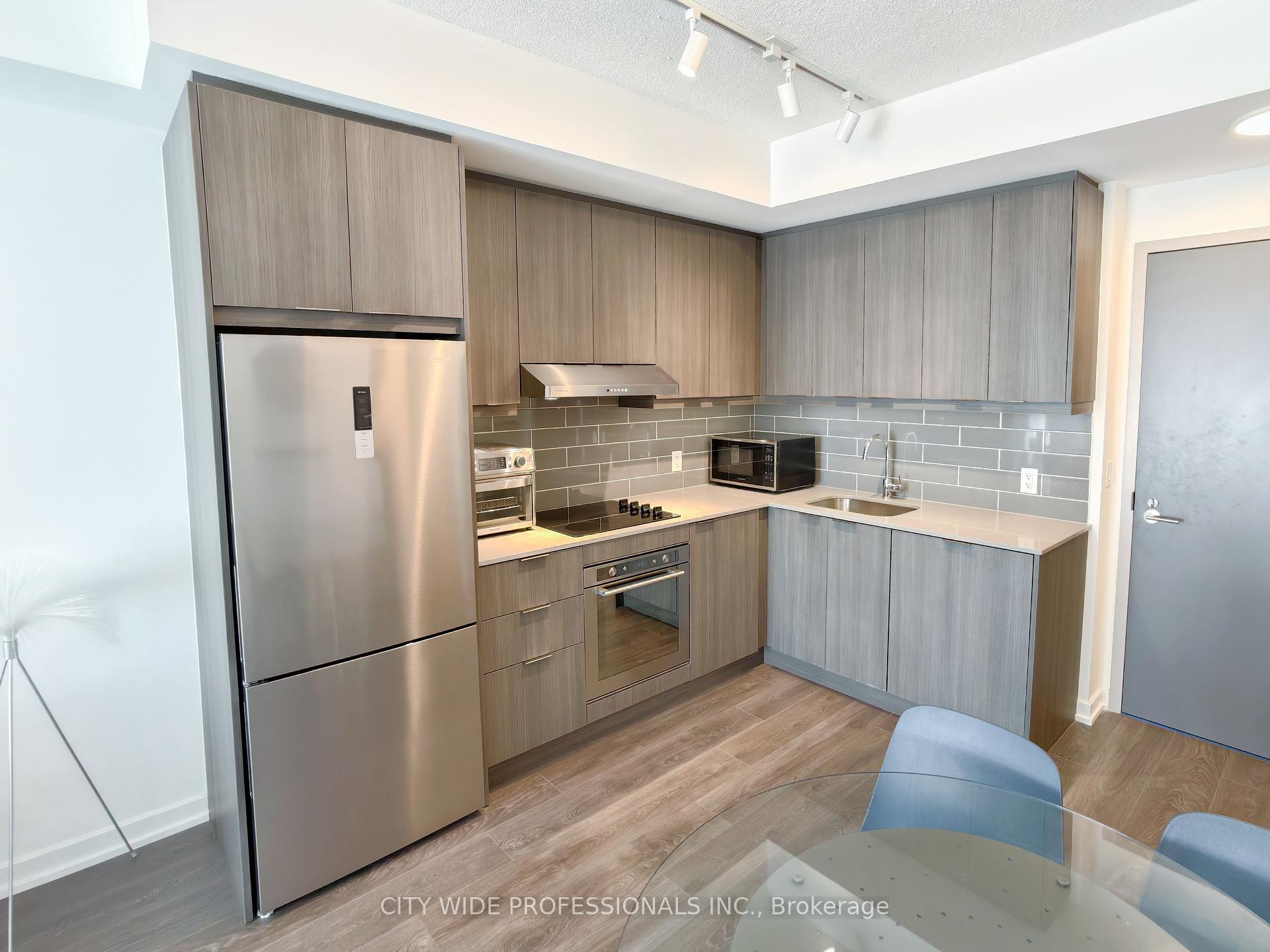 1 Bedroom Condo at 38 Forest Manor, Toronto For sale