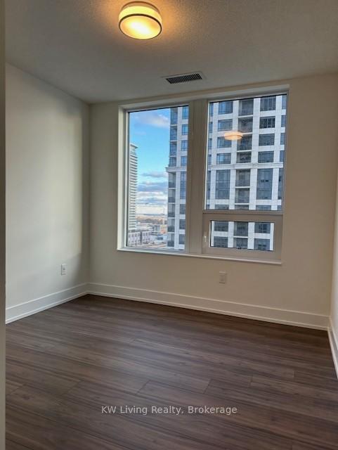 2 Bedrooms Condo at 10 Eva, Toronto For sale