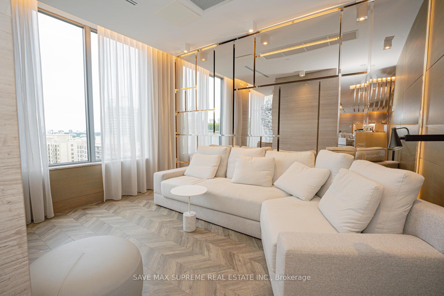 2 Bedrooms Condo at 7 Kenaston, Toronto For sale