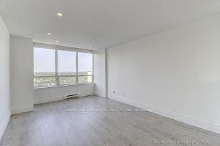 2 Bedrooms Condo at 175 Bamburgh, Toronto For sale