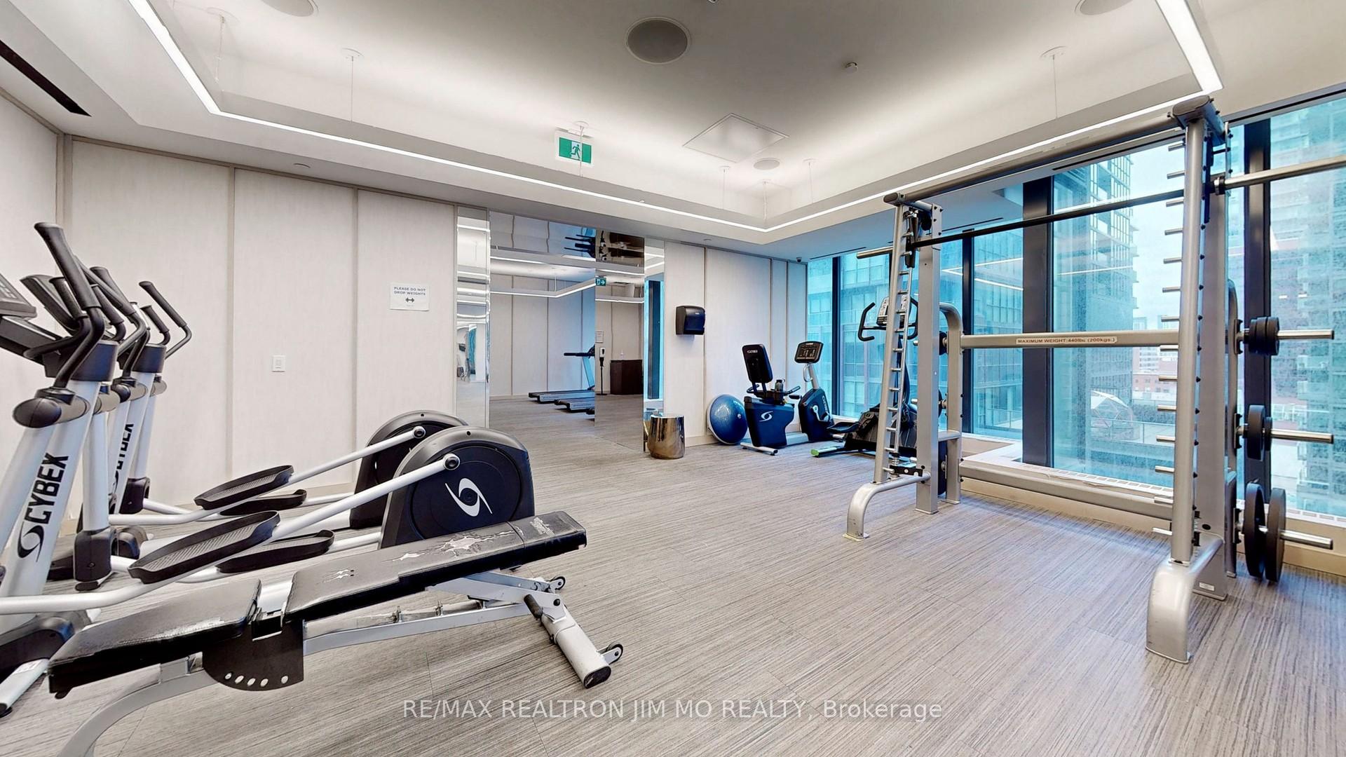 1 Bedroom Condo at 125 Blue Jays,  Toronto For sale