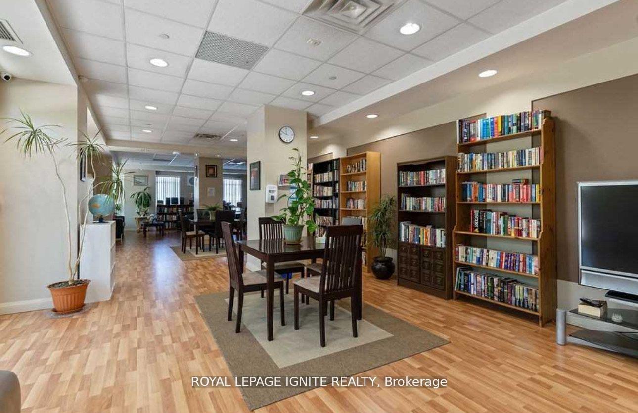 2 Bedrooms Condo at 3650 Kingston, Toronto For sale
