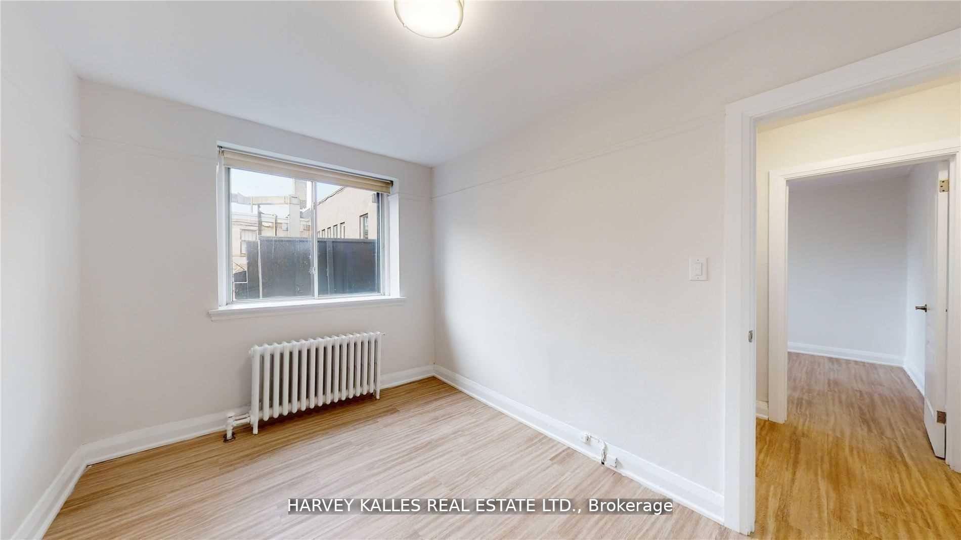 320 Lonsdale Road 2
