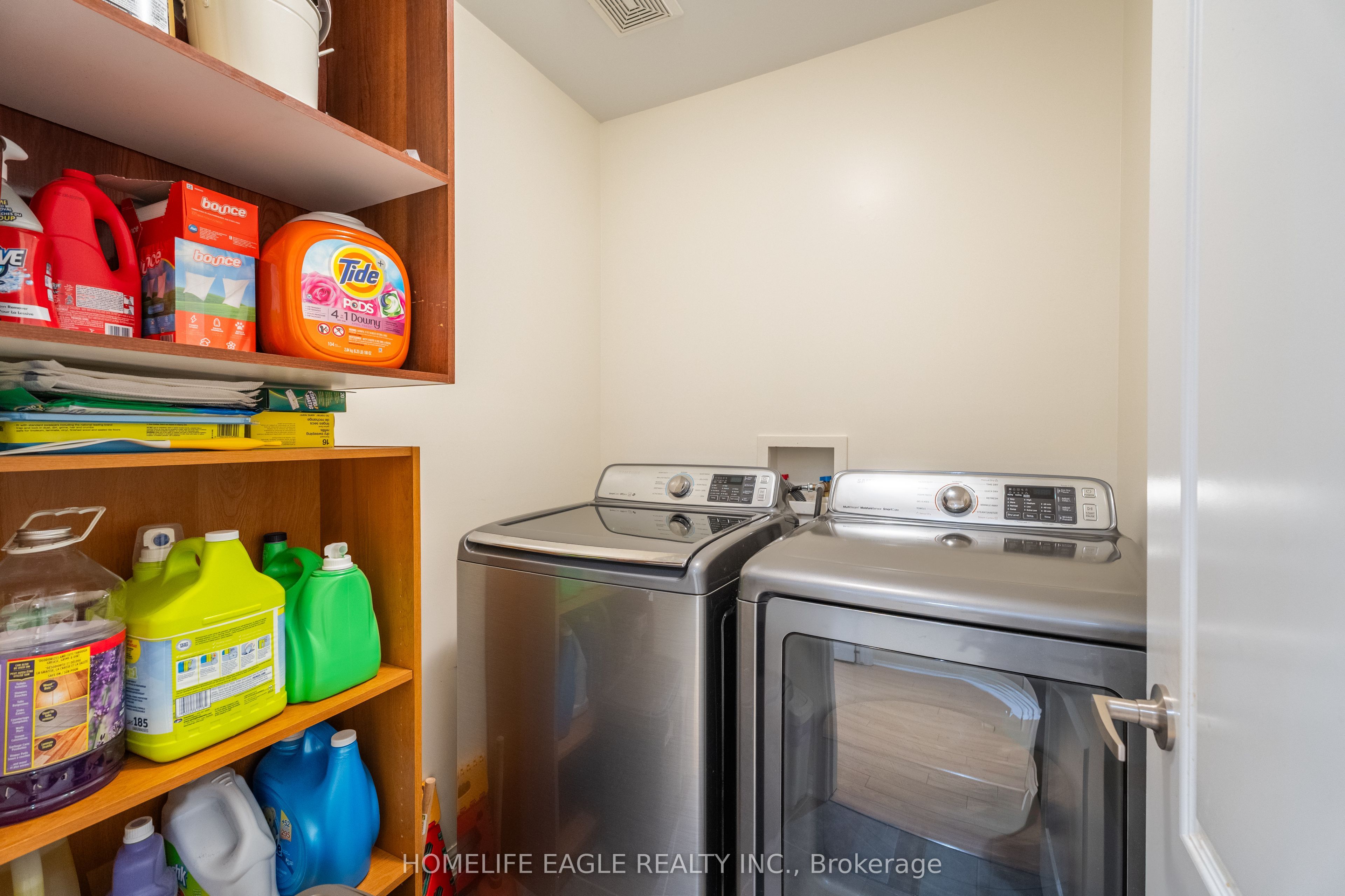74 Bulmer Crescent