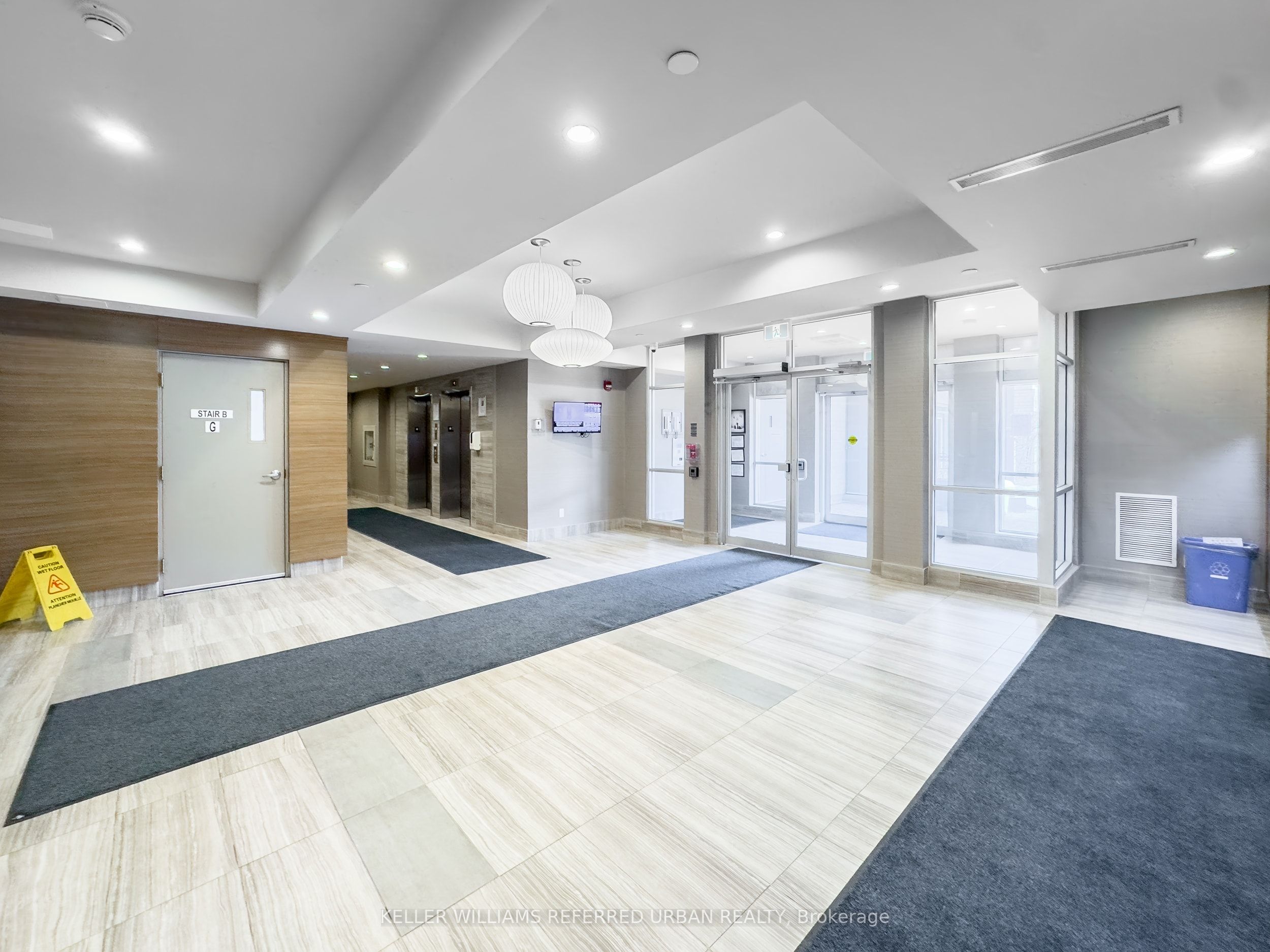 2 Adam Sellers Street, #206