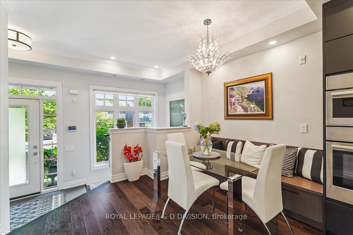4 Bedrooms Condo at 361 Roehampton, Toronto For sale